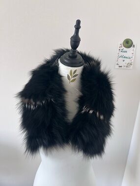 Vintage Black w White Stripe Real Fox Fur Collar Scarf | Plush Accessory